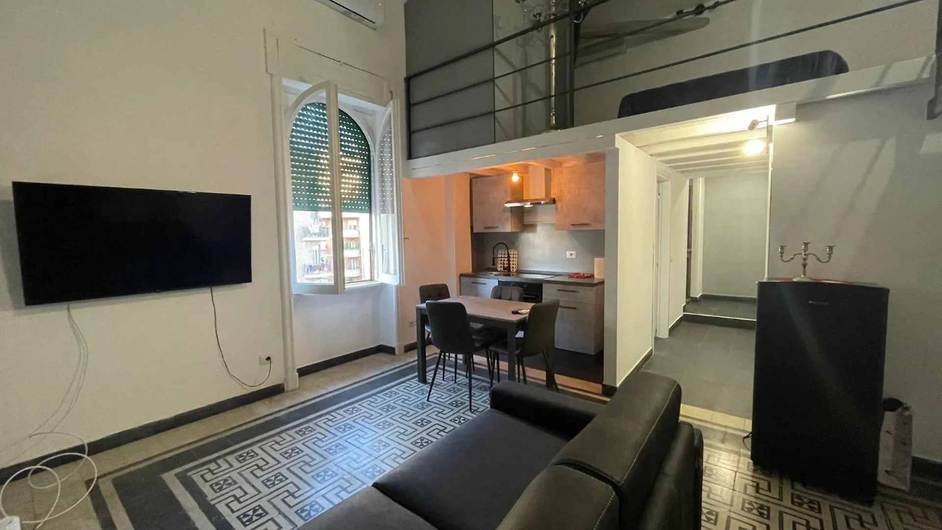 Re Di Roma Loft Apartment Italy
